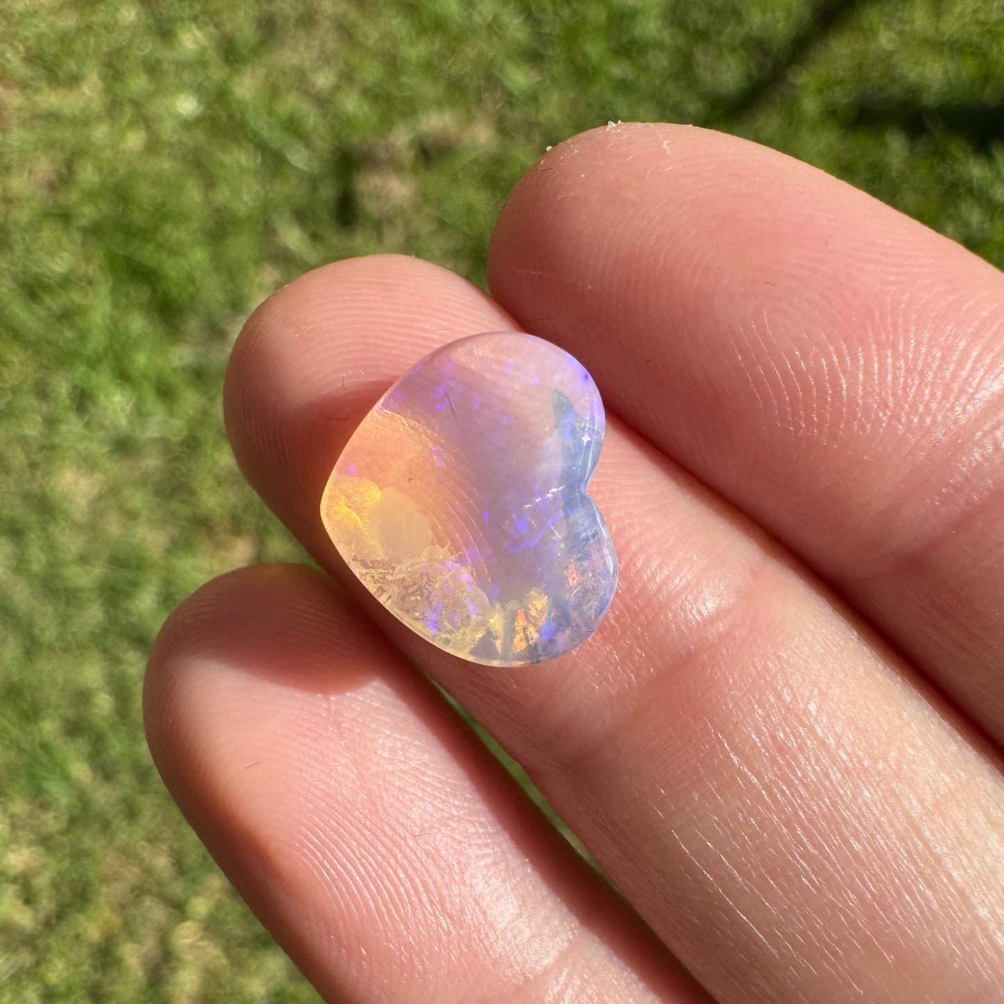 3.75 Ct wood replacement heart opal