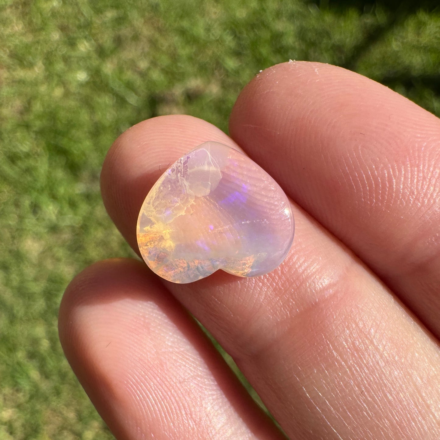 3.75 Ct wood replacement heart opal