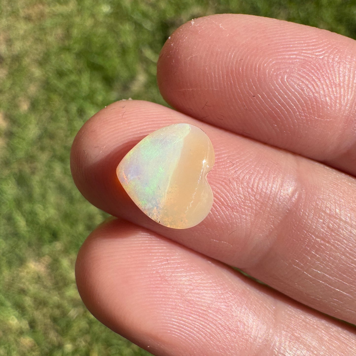 1.78 Ct crystal heart opal