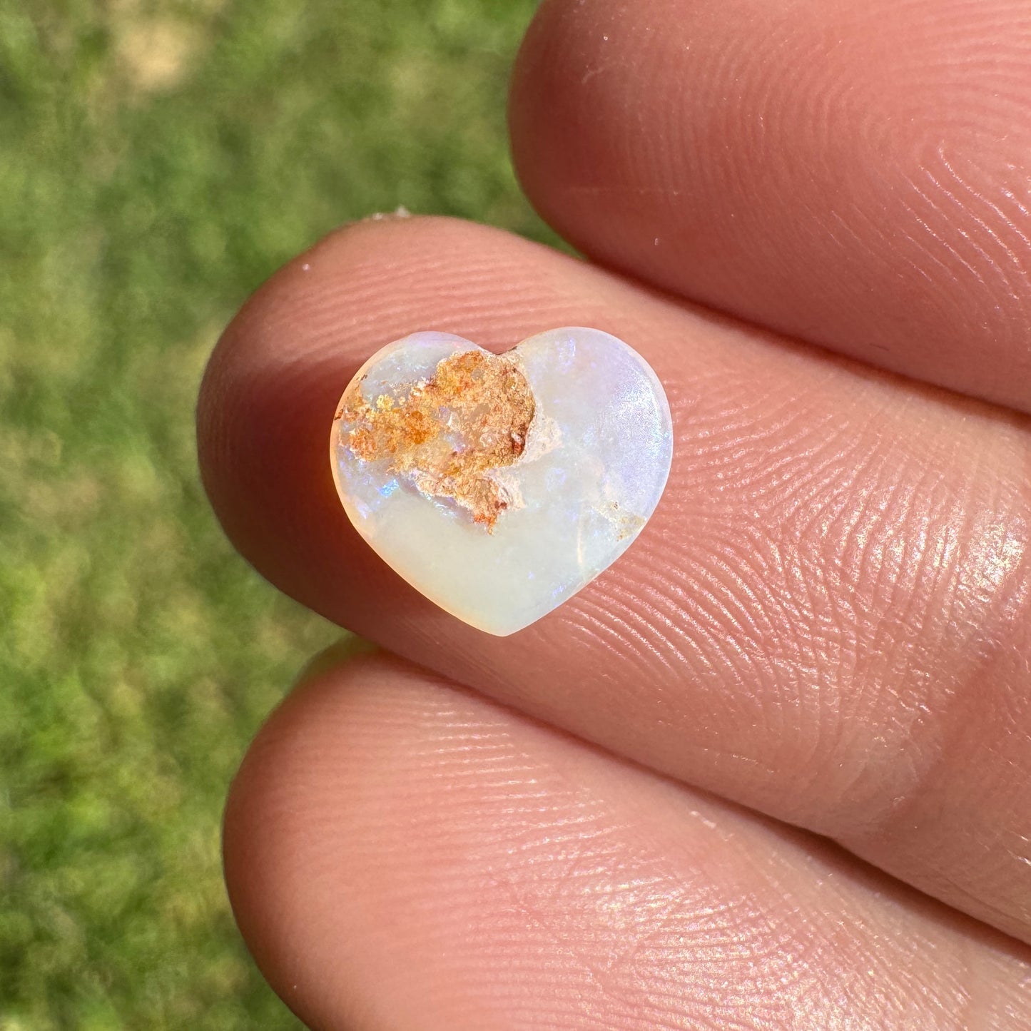 1.18 Ct small heart opal