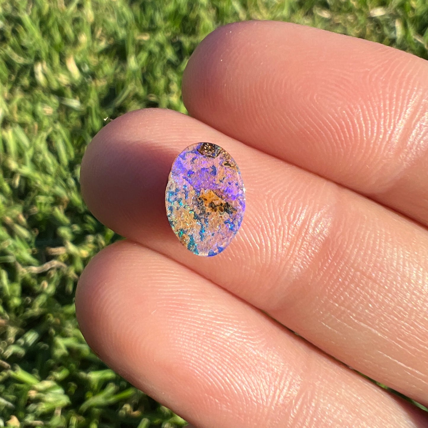 1.82 Ct small boulder opal