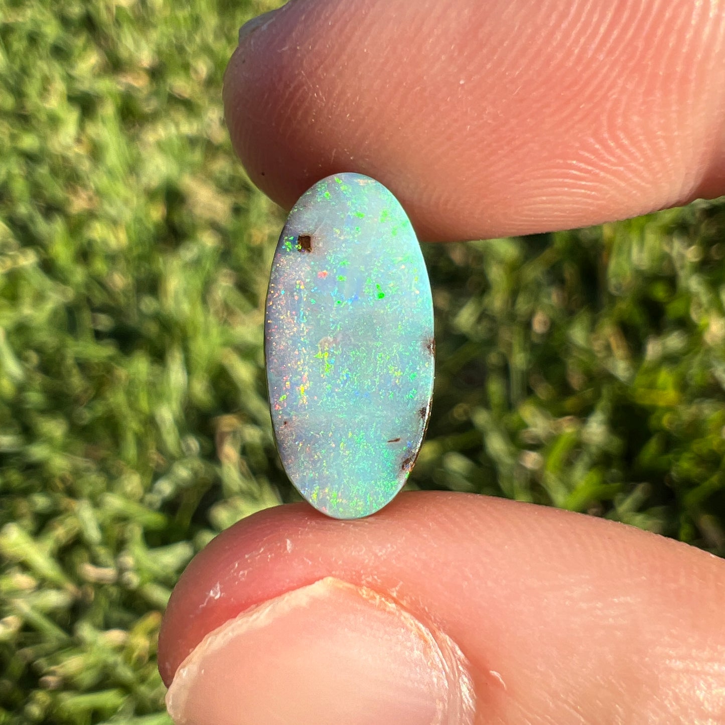 3.88 Ct small boulder opal