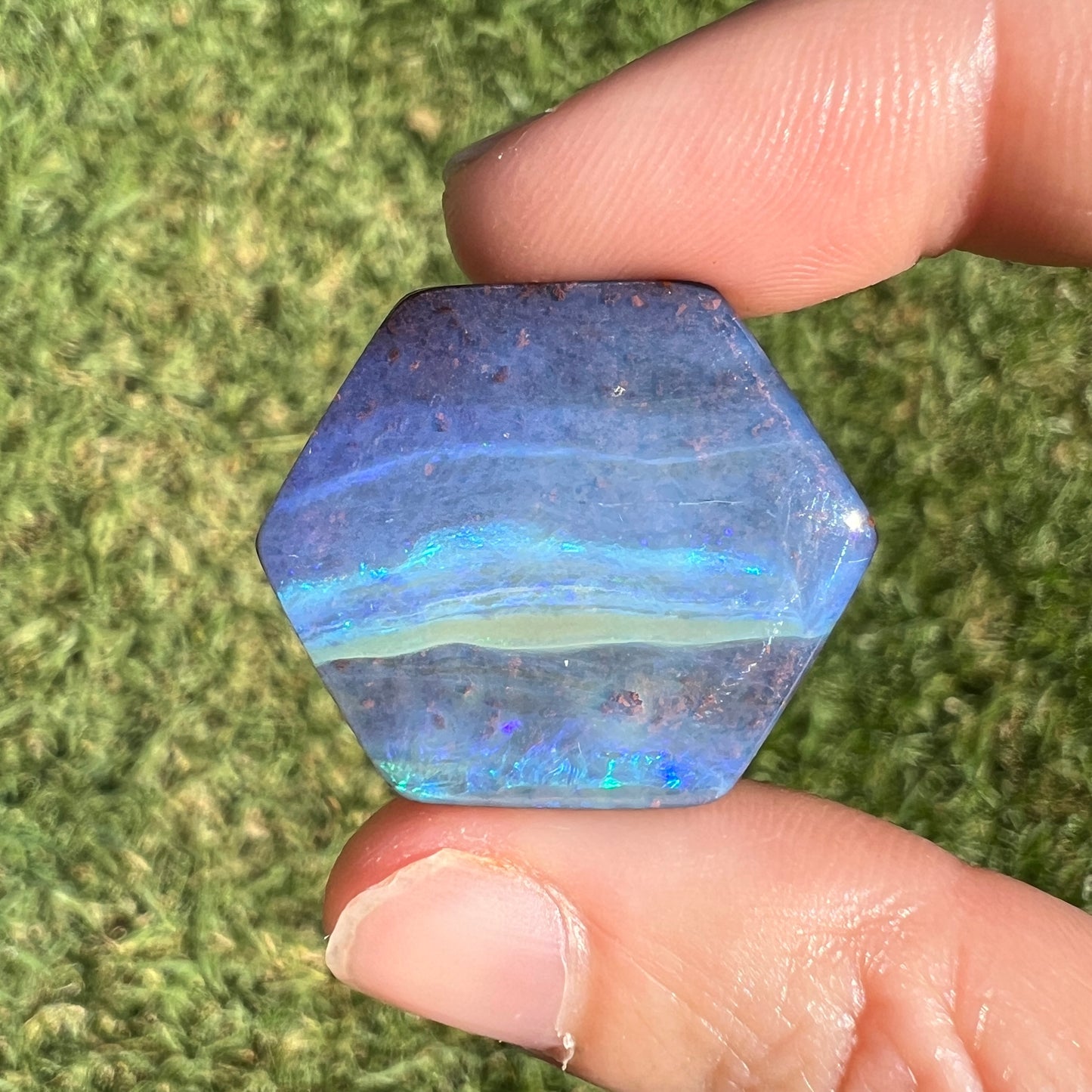 27.10 Ct large hexagon boulder opal