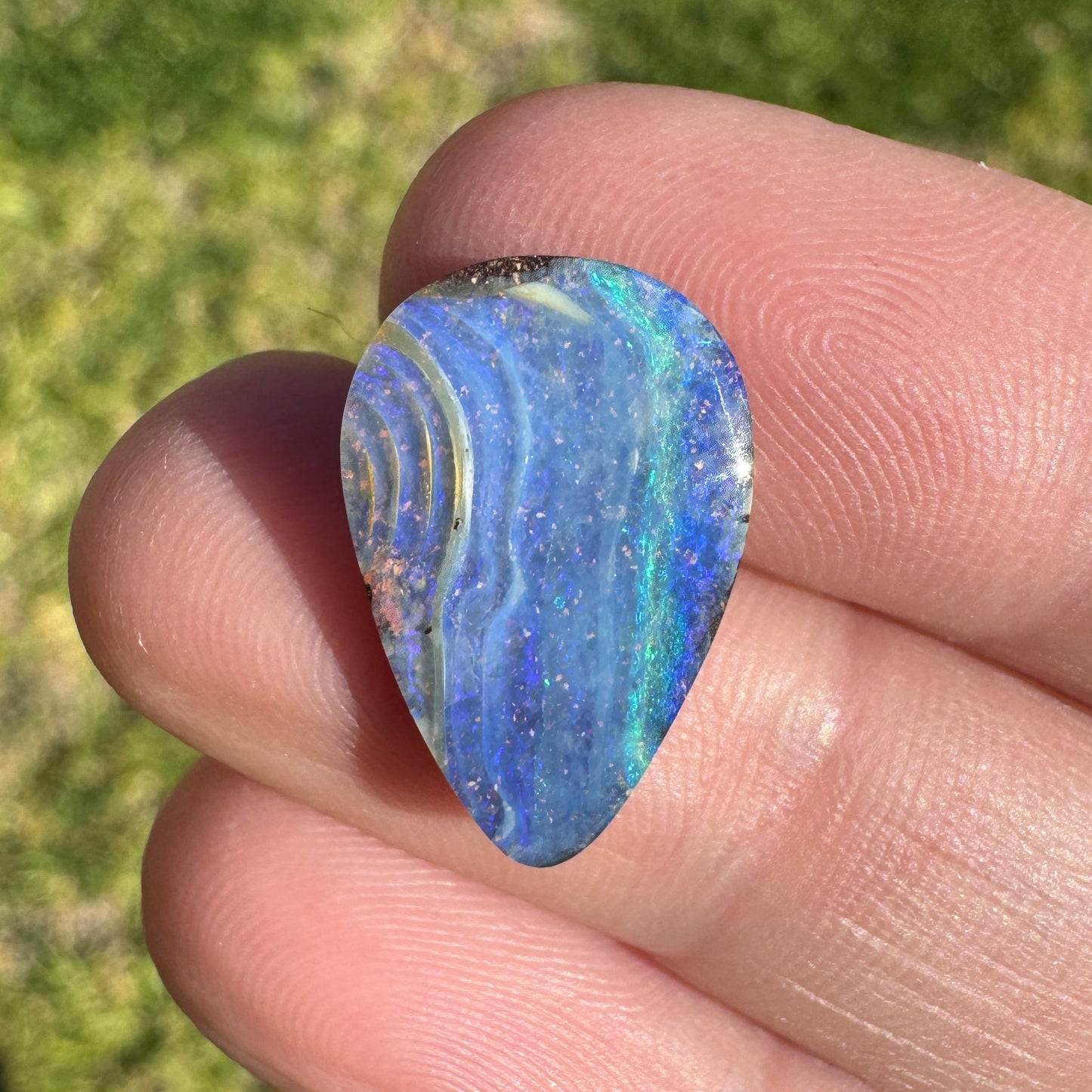 4.83 Ct green-blue boulder opal