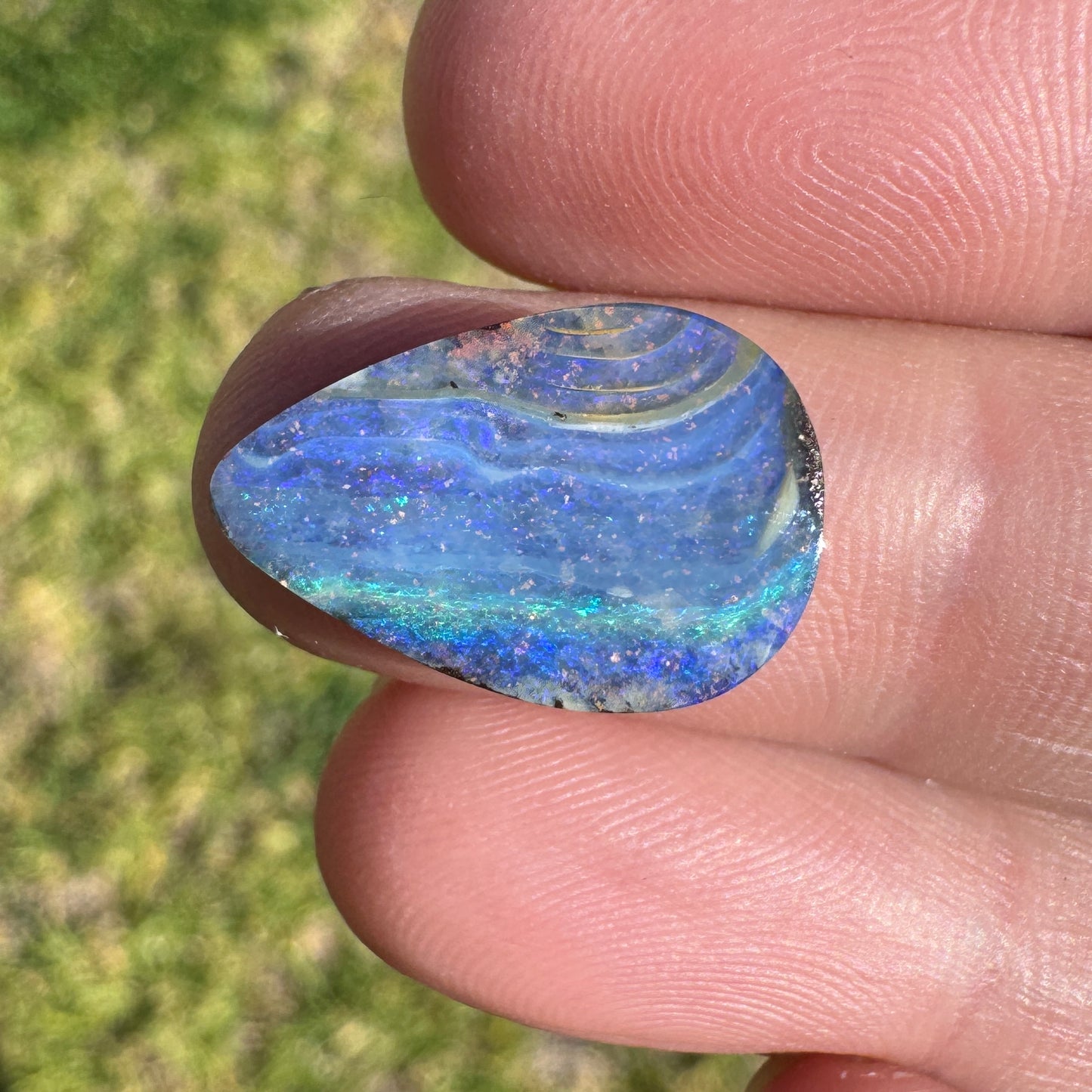 4.83 Ct green-blue boulder opal