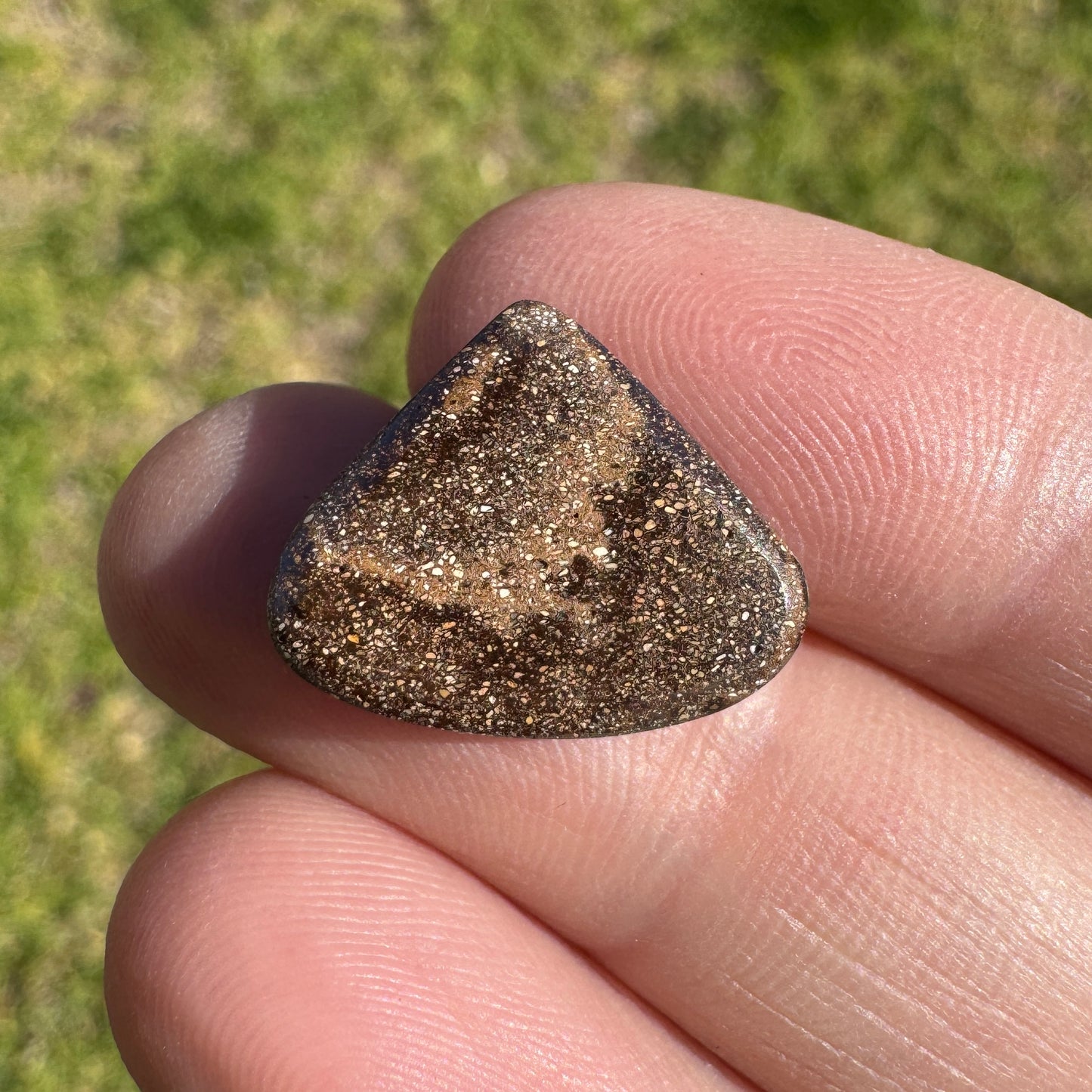 6.06 Ct fat teardrop boulder opal