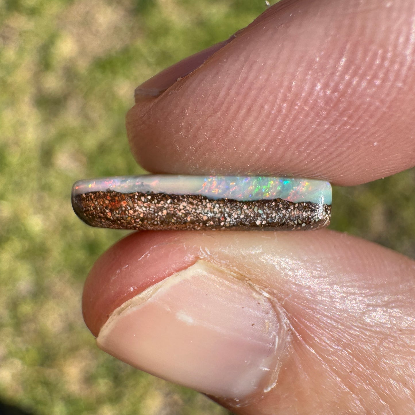 4.56 Ct stripy boulder opal