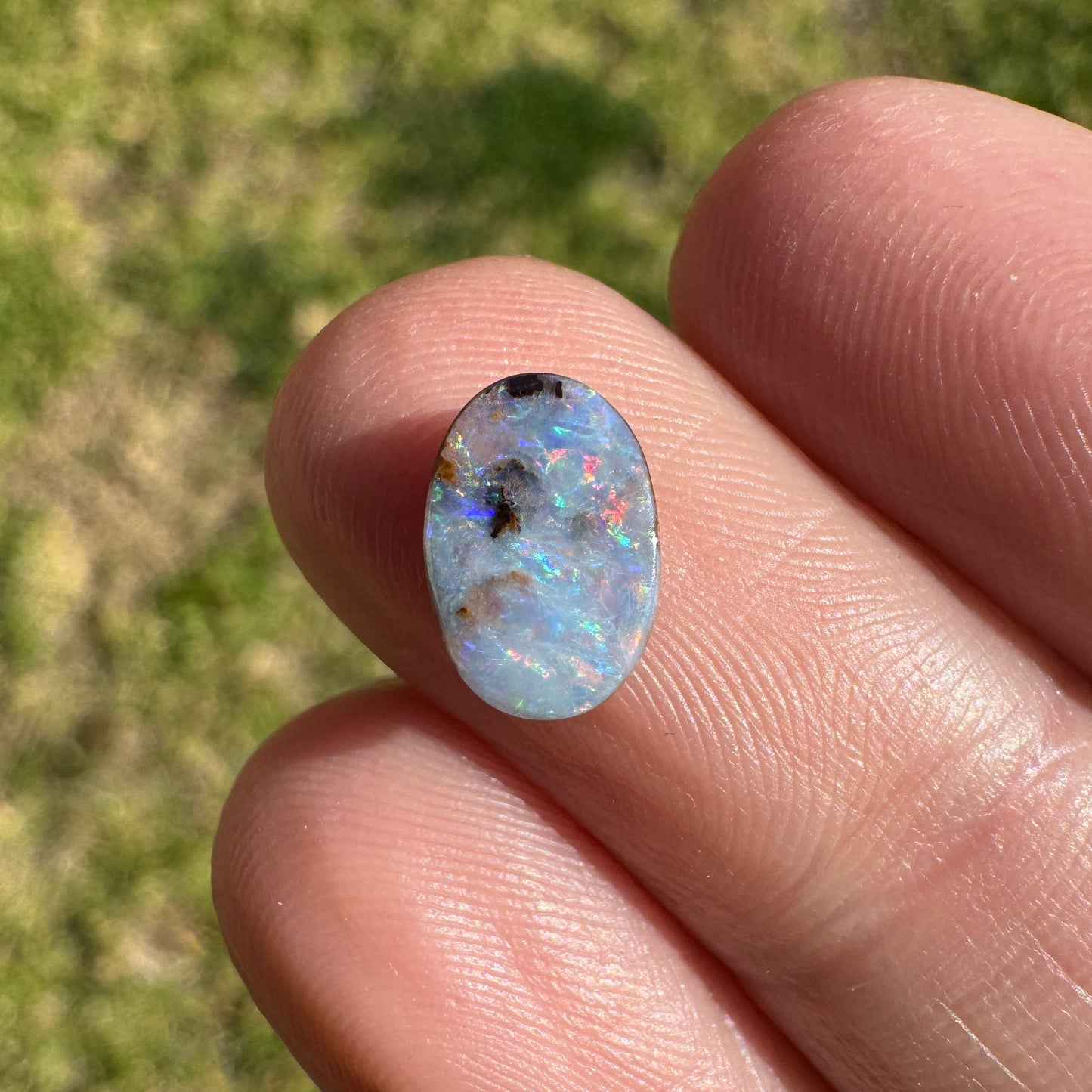 1.41 Ct small boulder opal