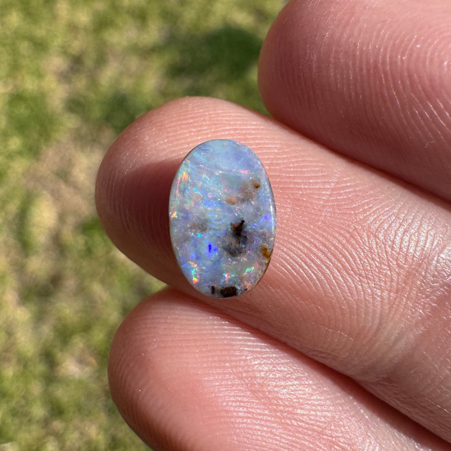 1.41 Ct small boulder opal