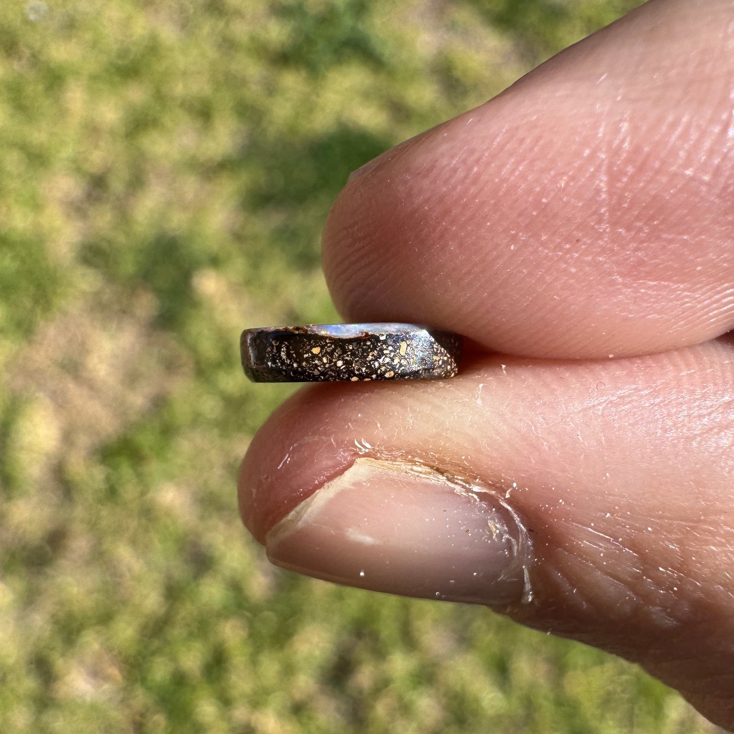1.41 Ct small boulder opal