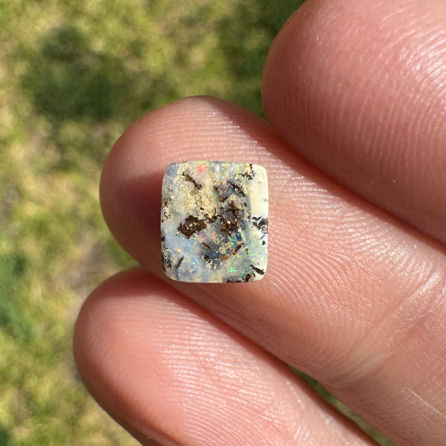 1.01 Ct small boulder opal