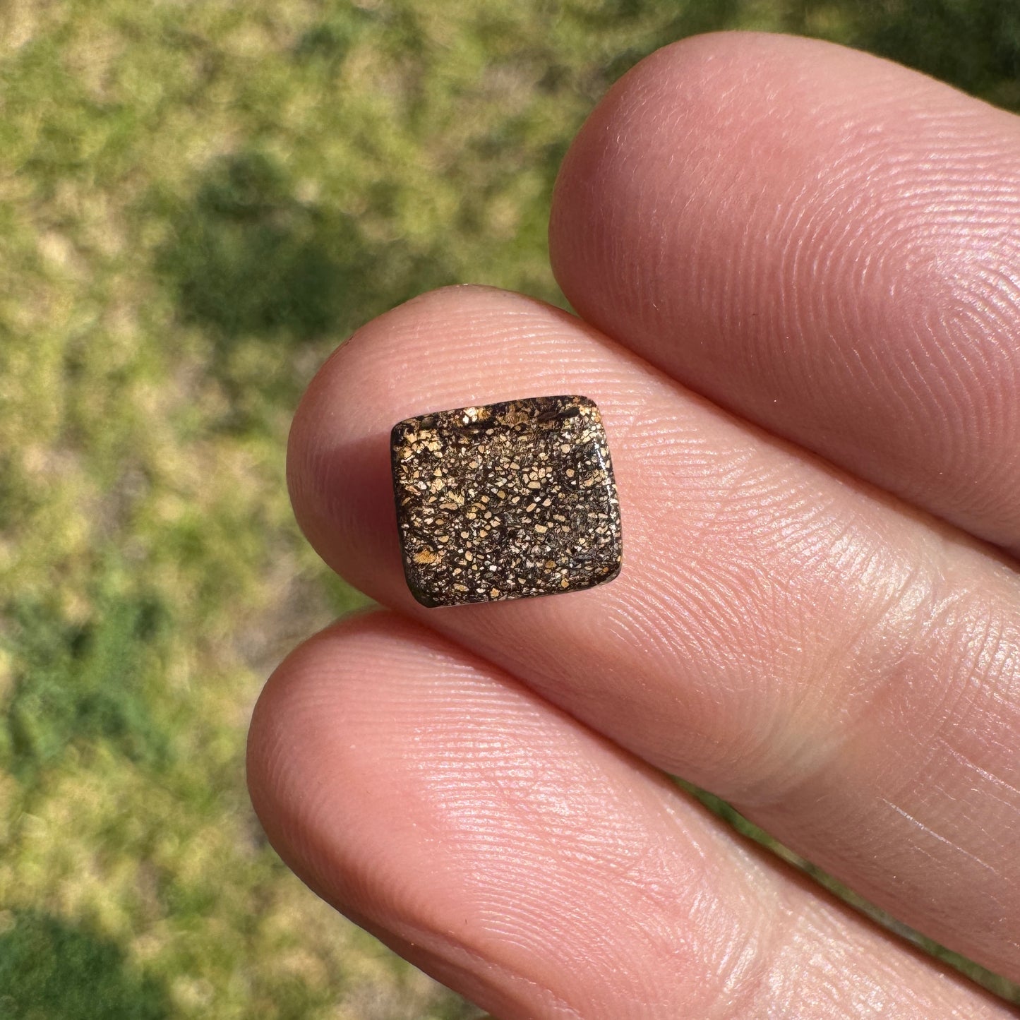 1.01 Ct small boulder opal