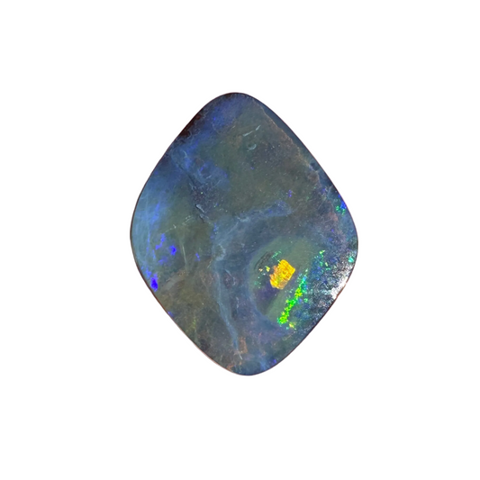 2.76 Ct small boulder opal