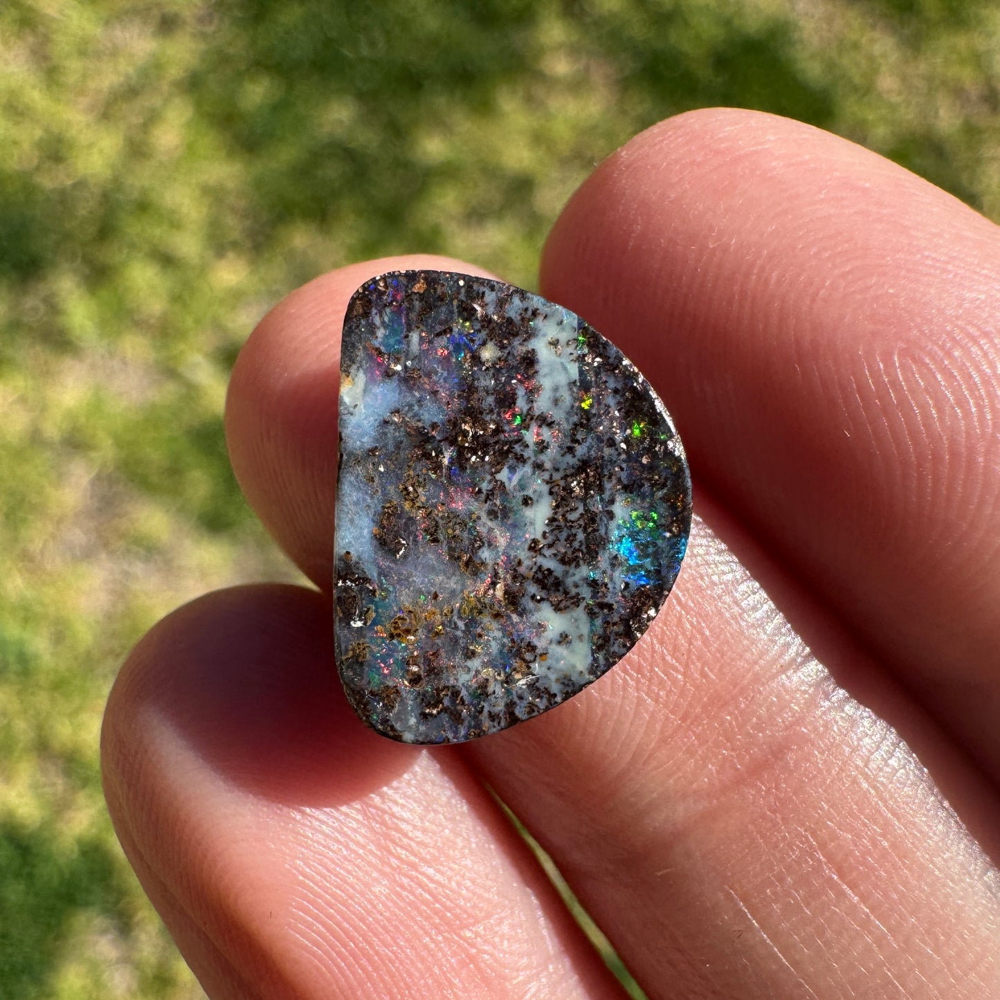3.78 Ct matrix boulder opal