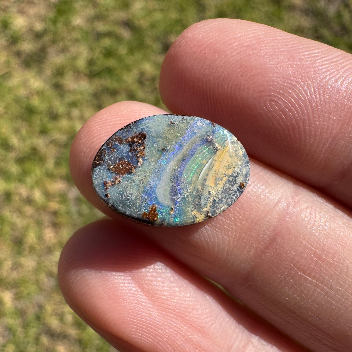 5.49 Ct oval boulder opal