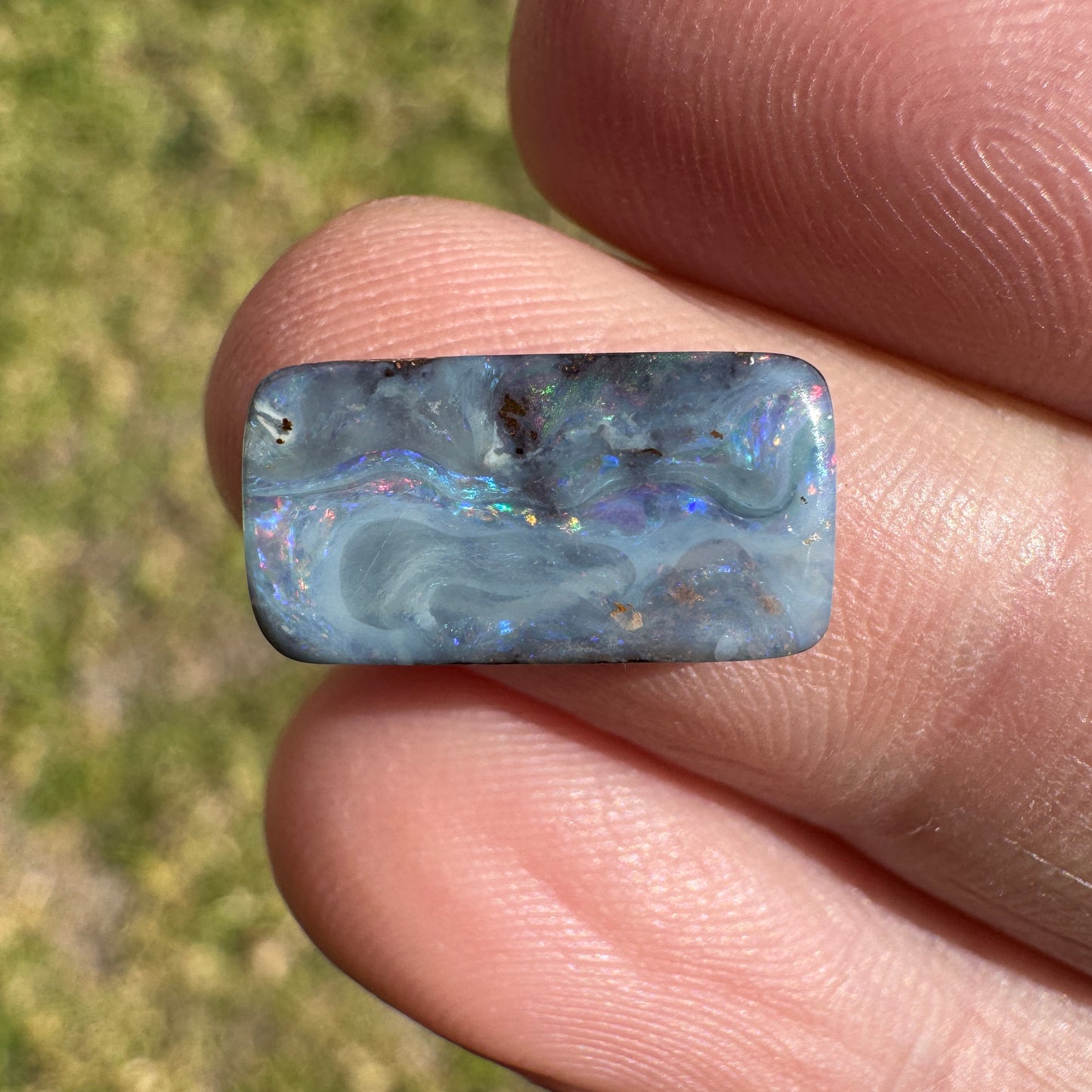 3.62 Ct small boulder opal