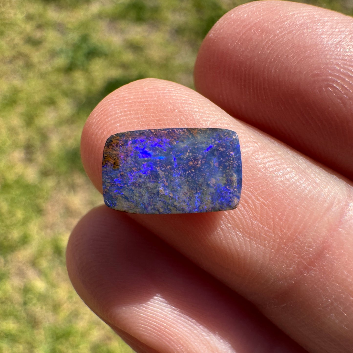 2.09 Ct small boulder opal