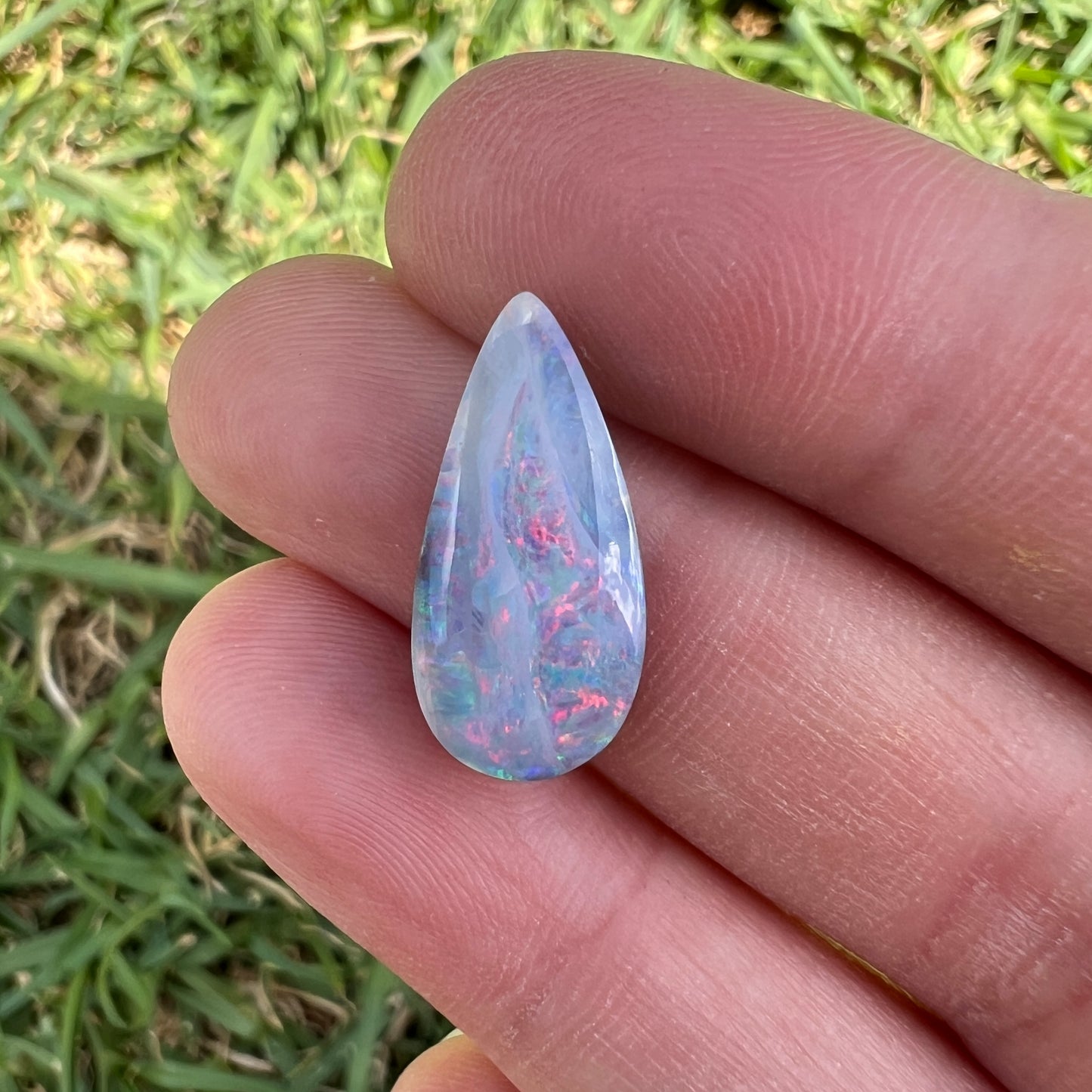 4.81 Ct teardrop boulder opal