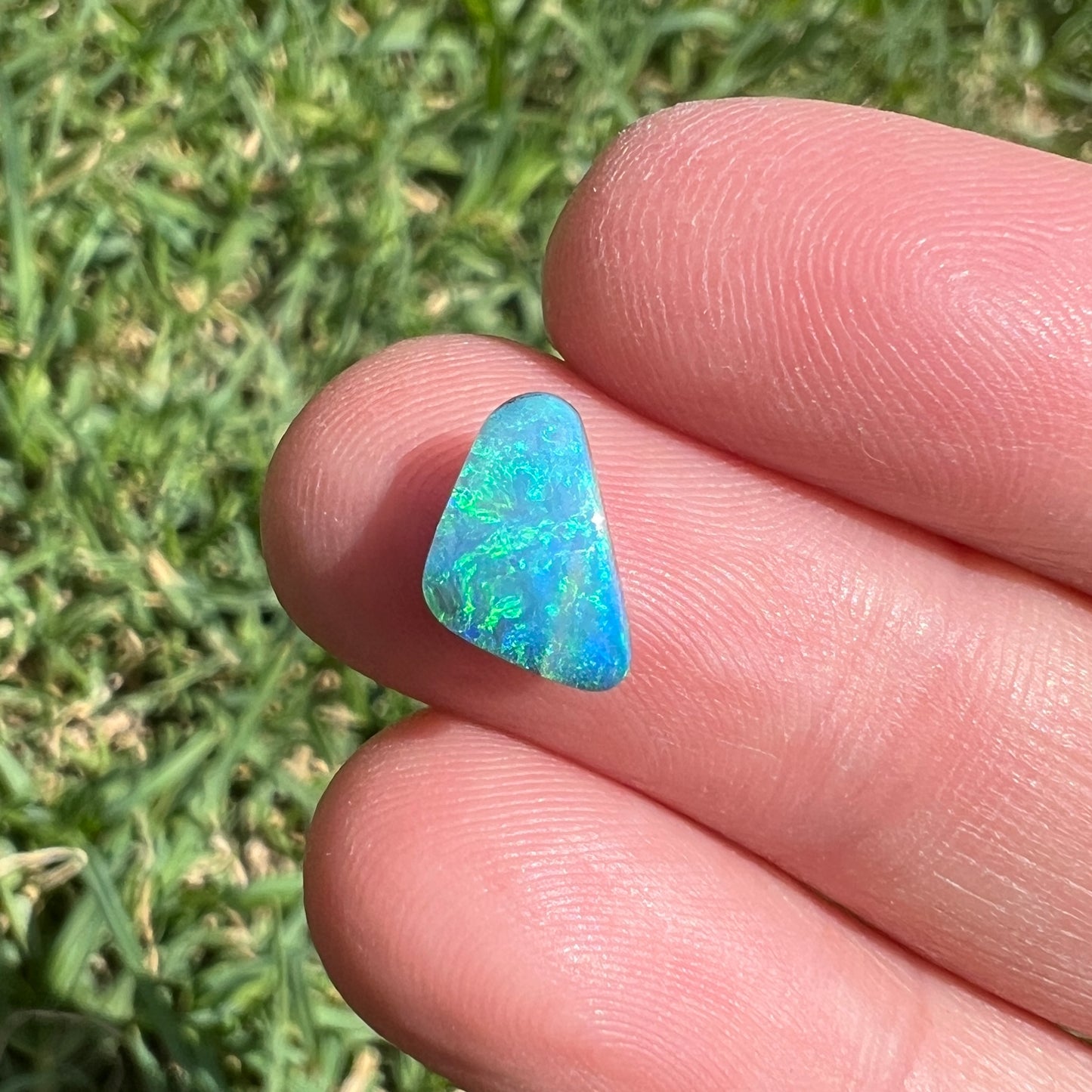 1.22 Ct small ocean boulder opal