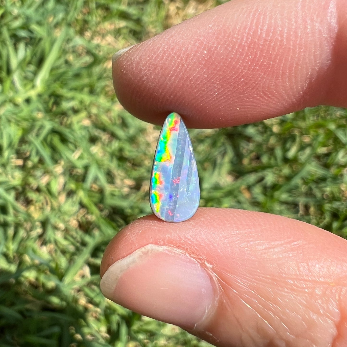 1.64 Ct small teardrop boulder opal