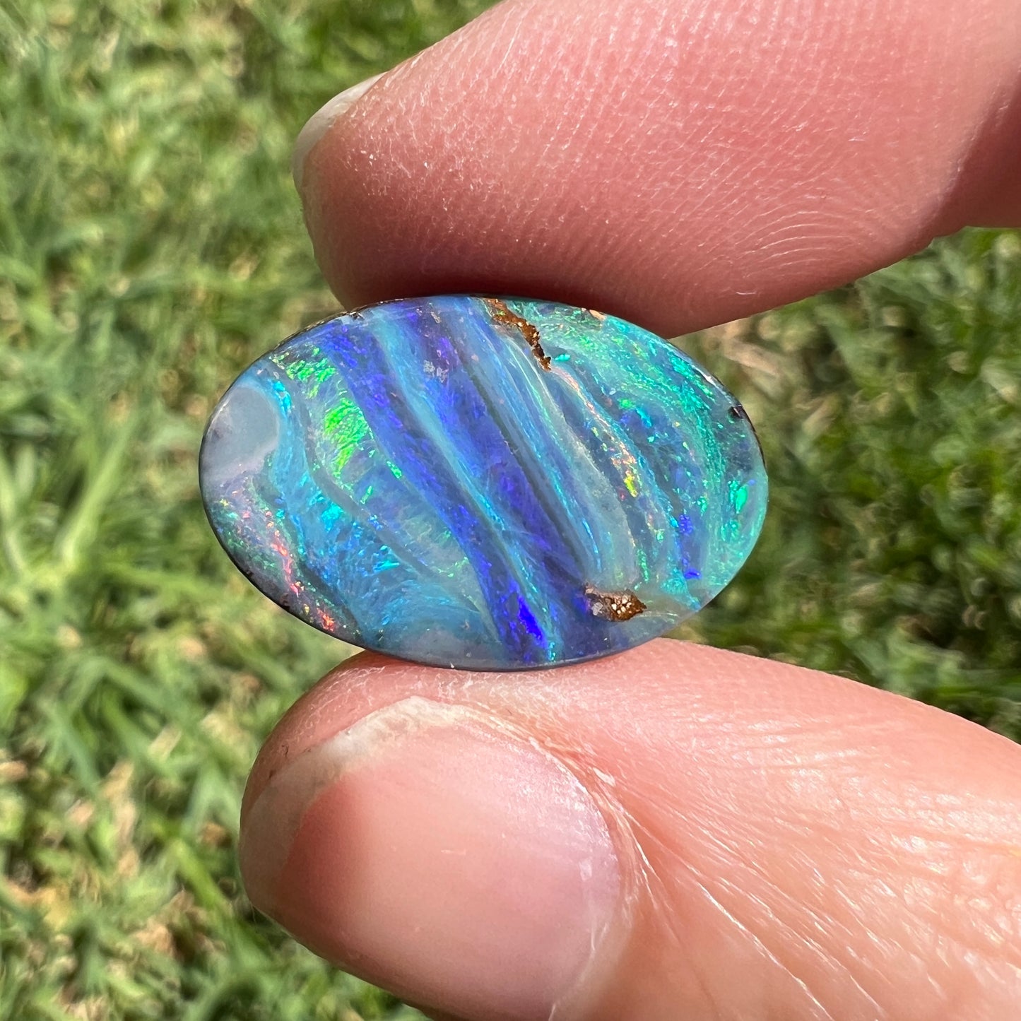 8.01 Ct striped boulder opal