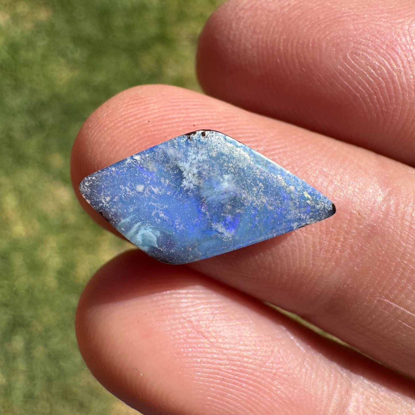 3.15 Ct blue boulder opal