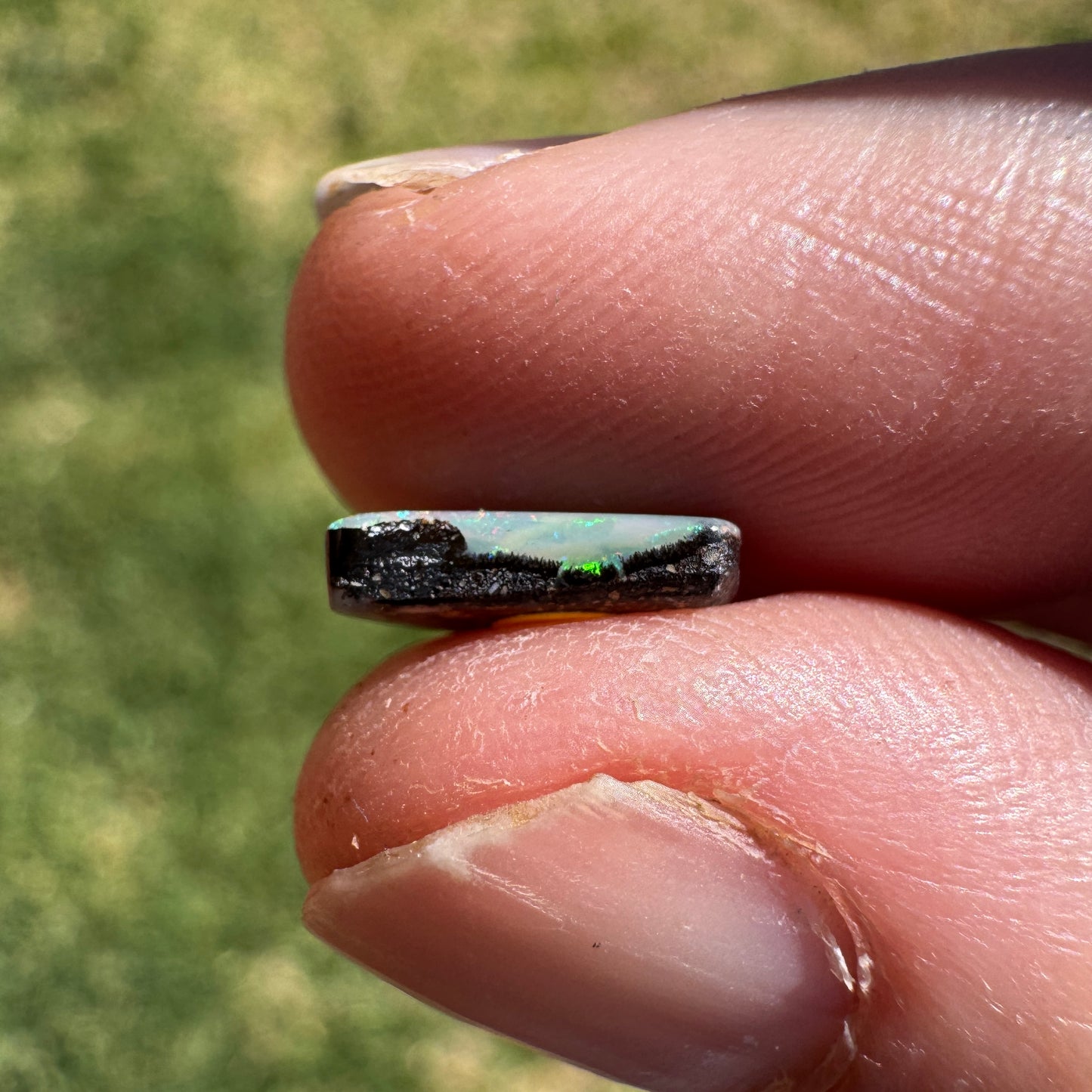 1.05 Ct small boulder opal