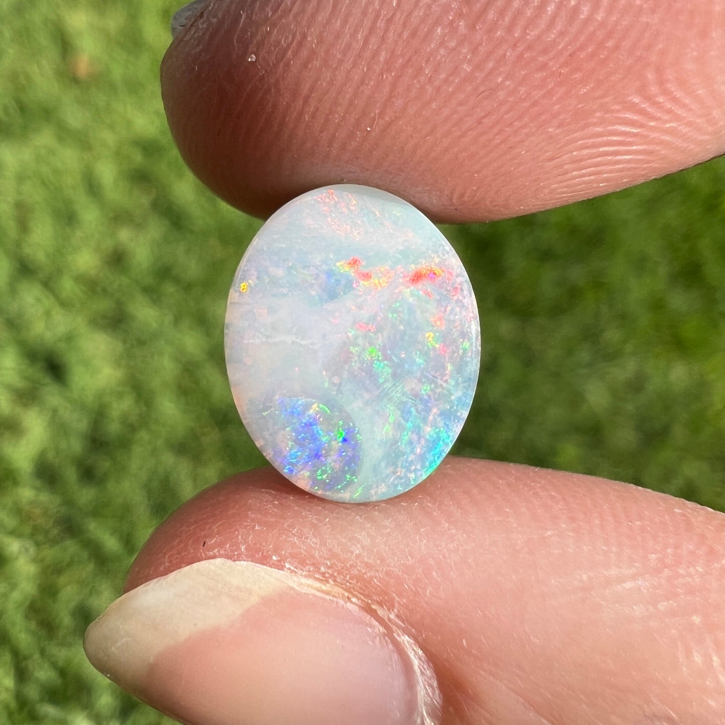 3.76 Ct small boulder opal