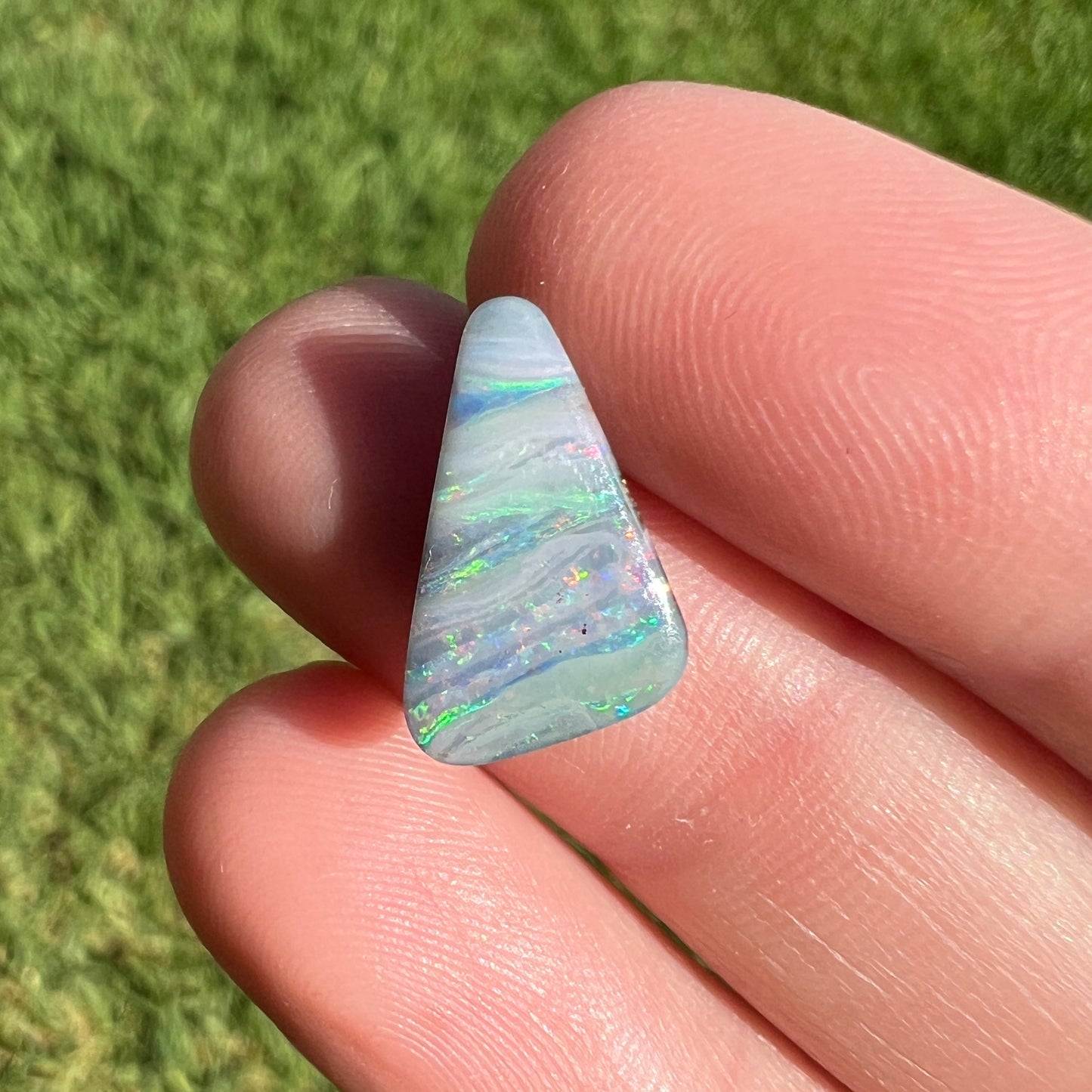 3.07 Ct pastel striped boulder opal