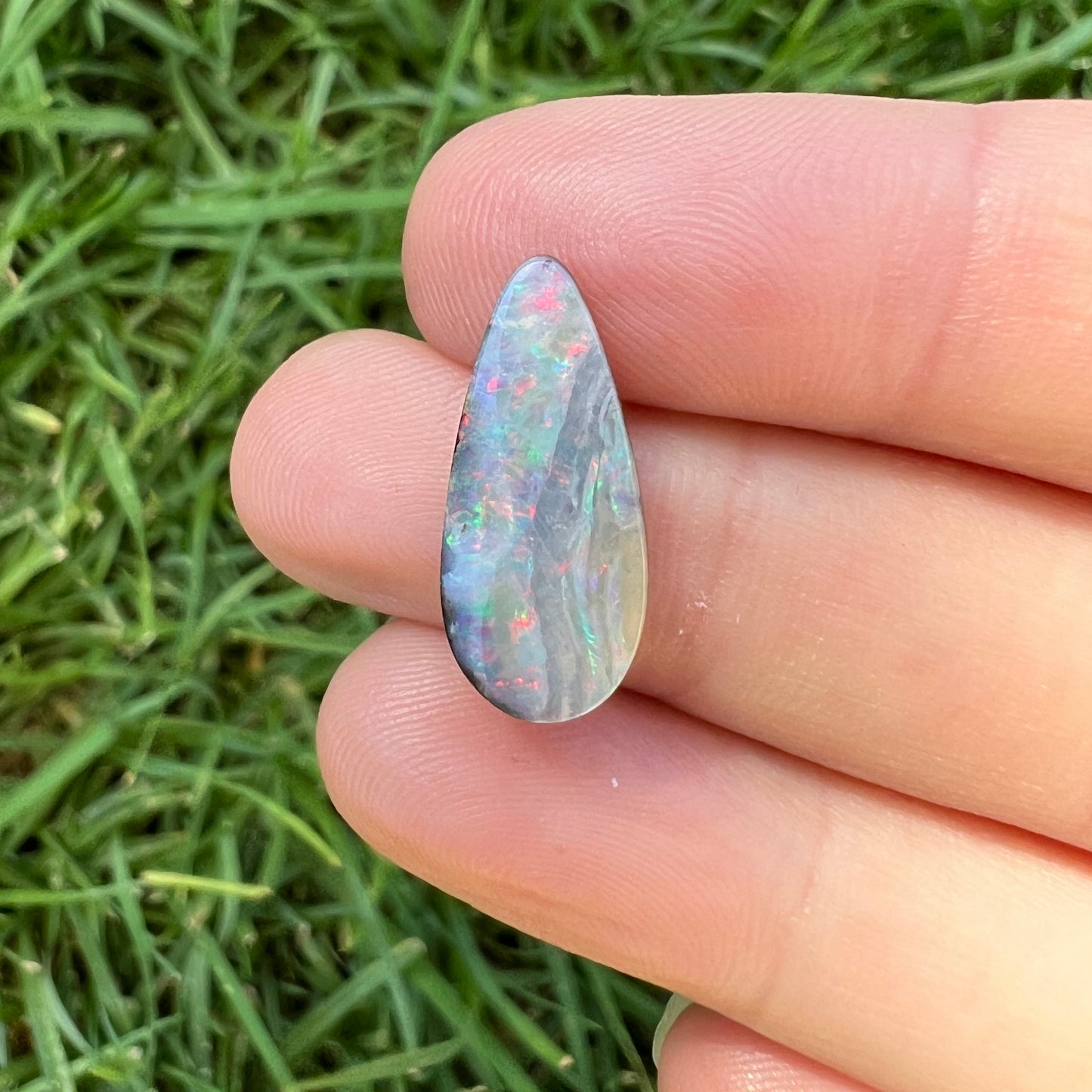 4.32 Ct rainbow boulder opal