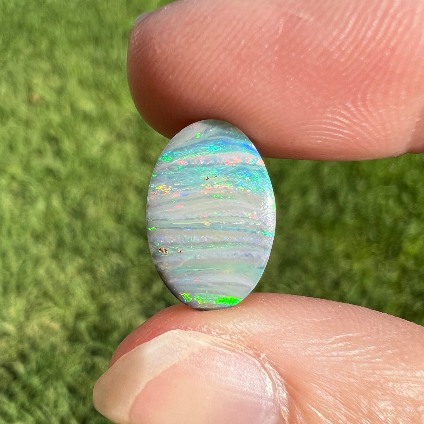 4.08 Ct oval boulder opal