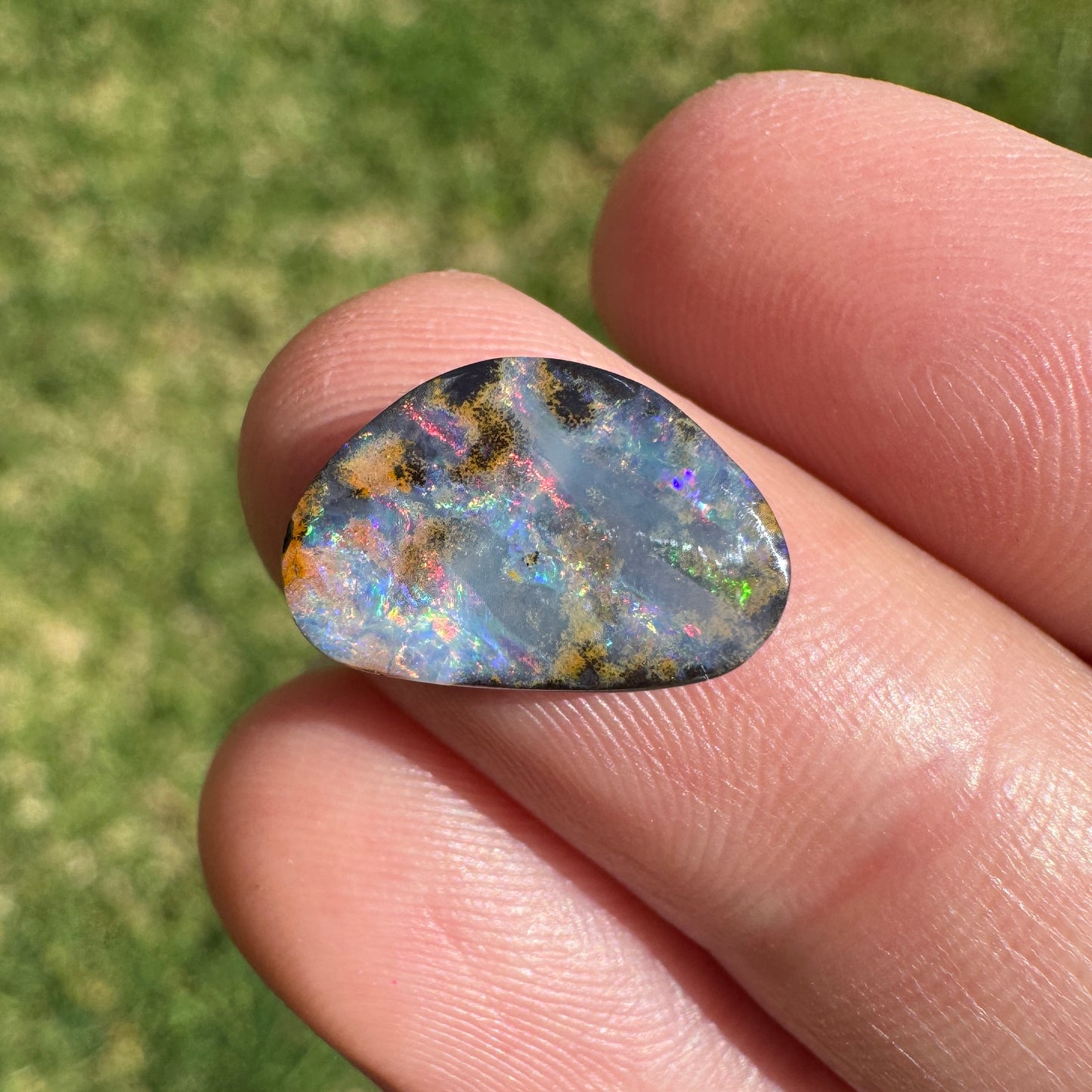 4.30 Ct small boulder opal