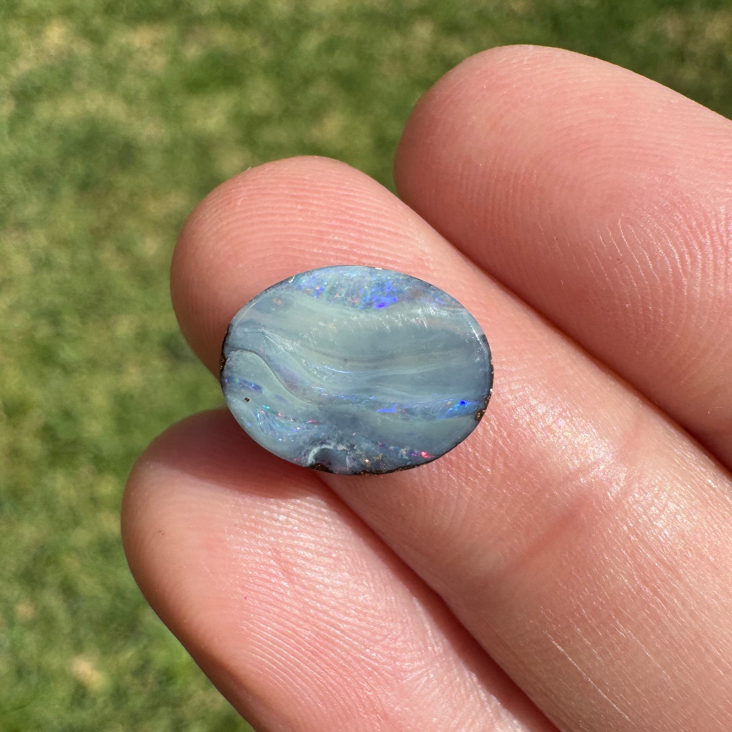 2.53 Ct small boulder opal