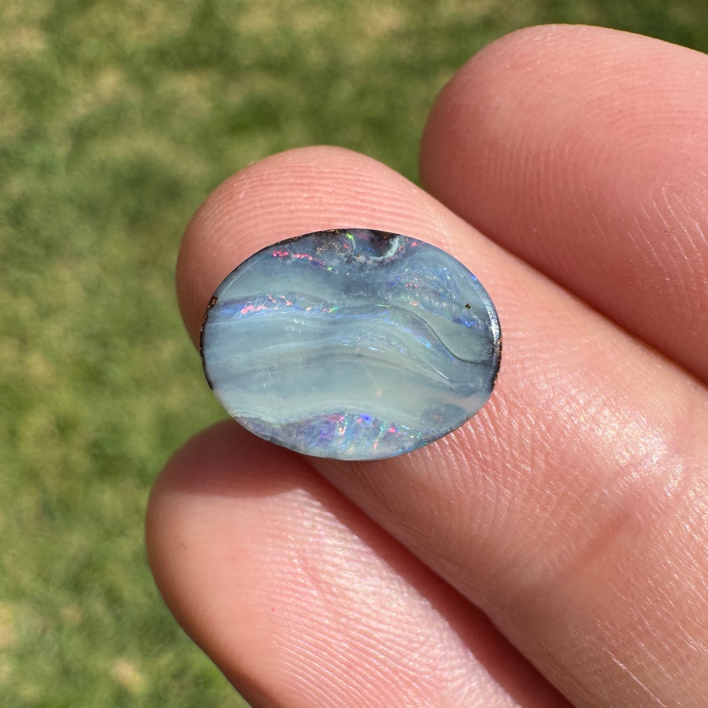 2.53 Ct small boulder opal