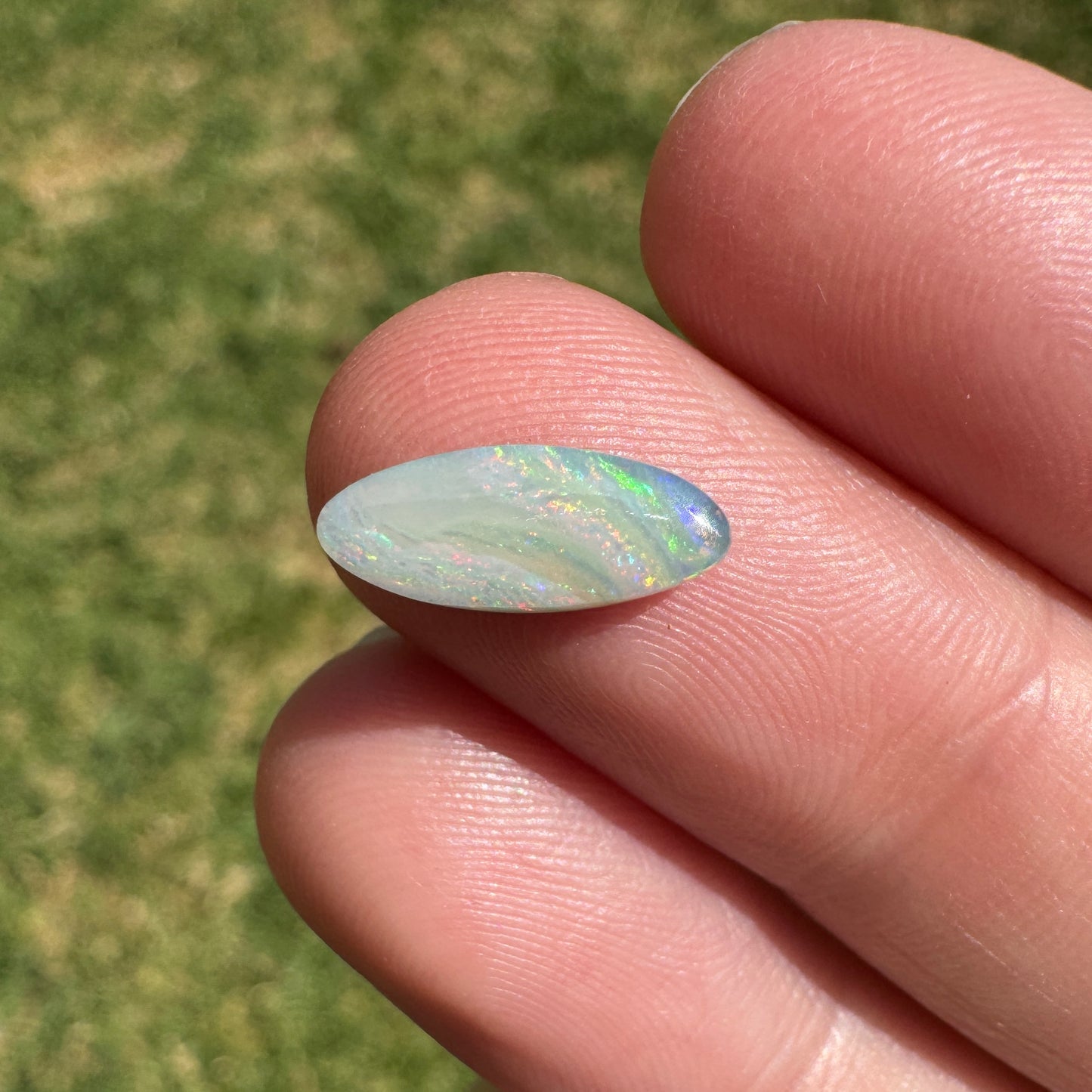 1.42 Ct small boulder opal