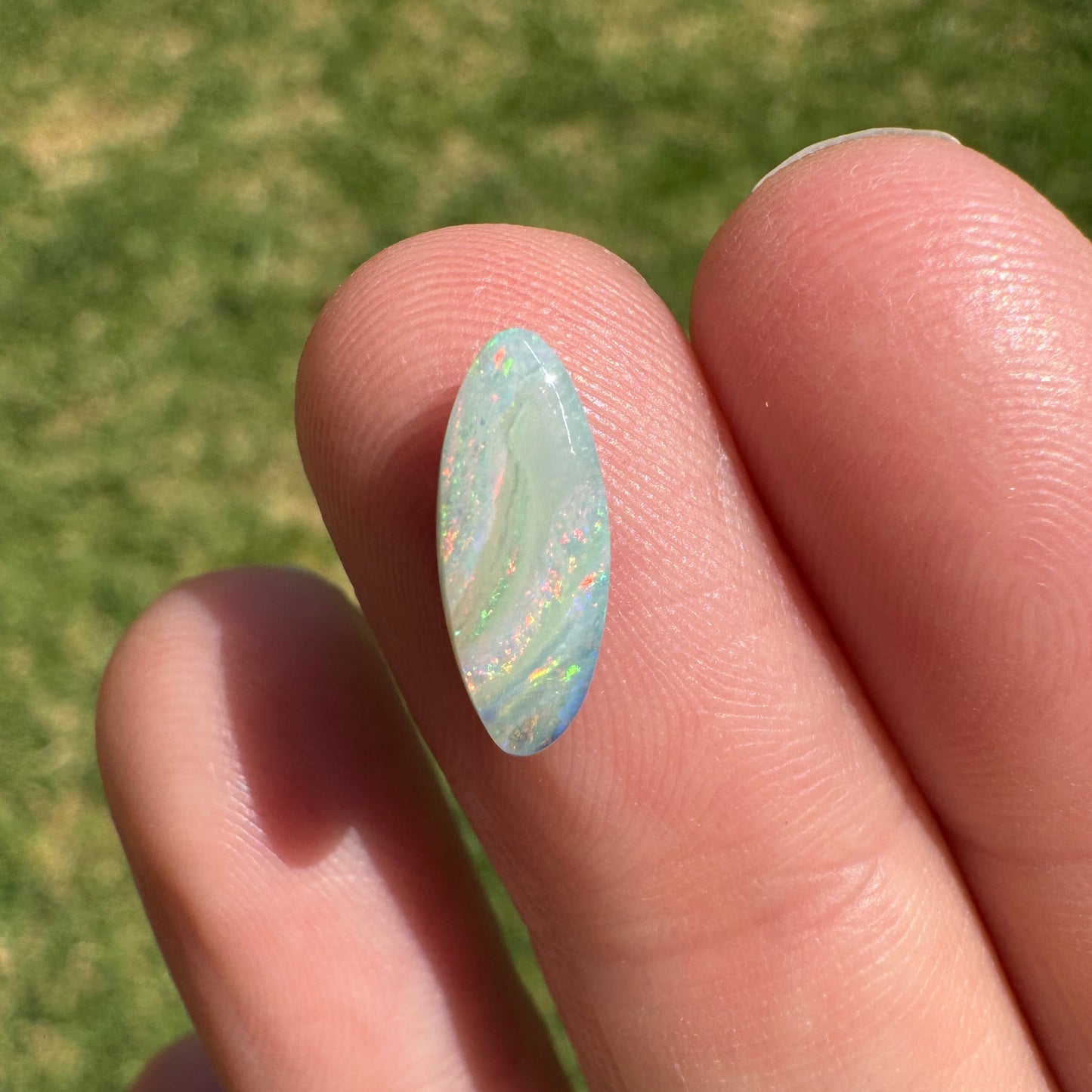 1.42 Ct small boulder opal