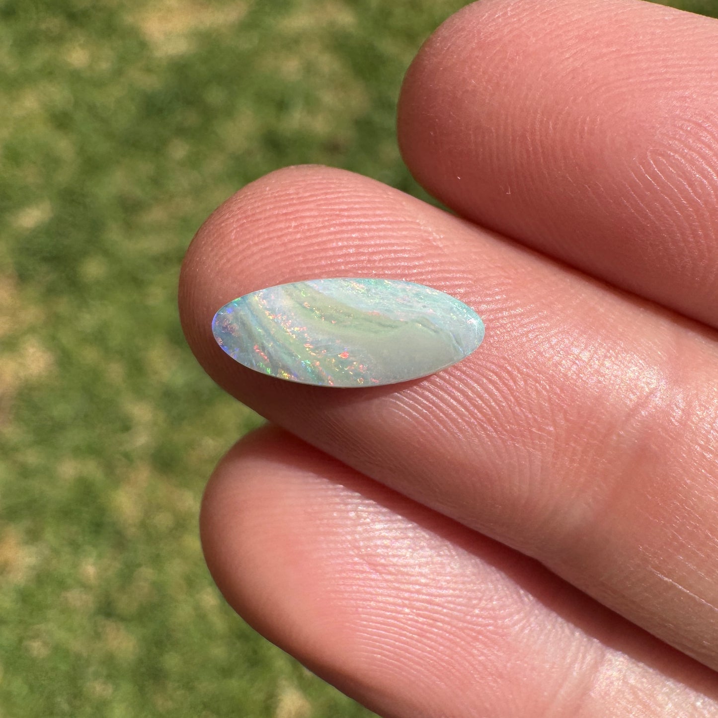 1.42 Ct small boulder opal