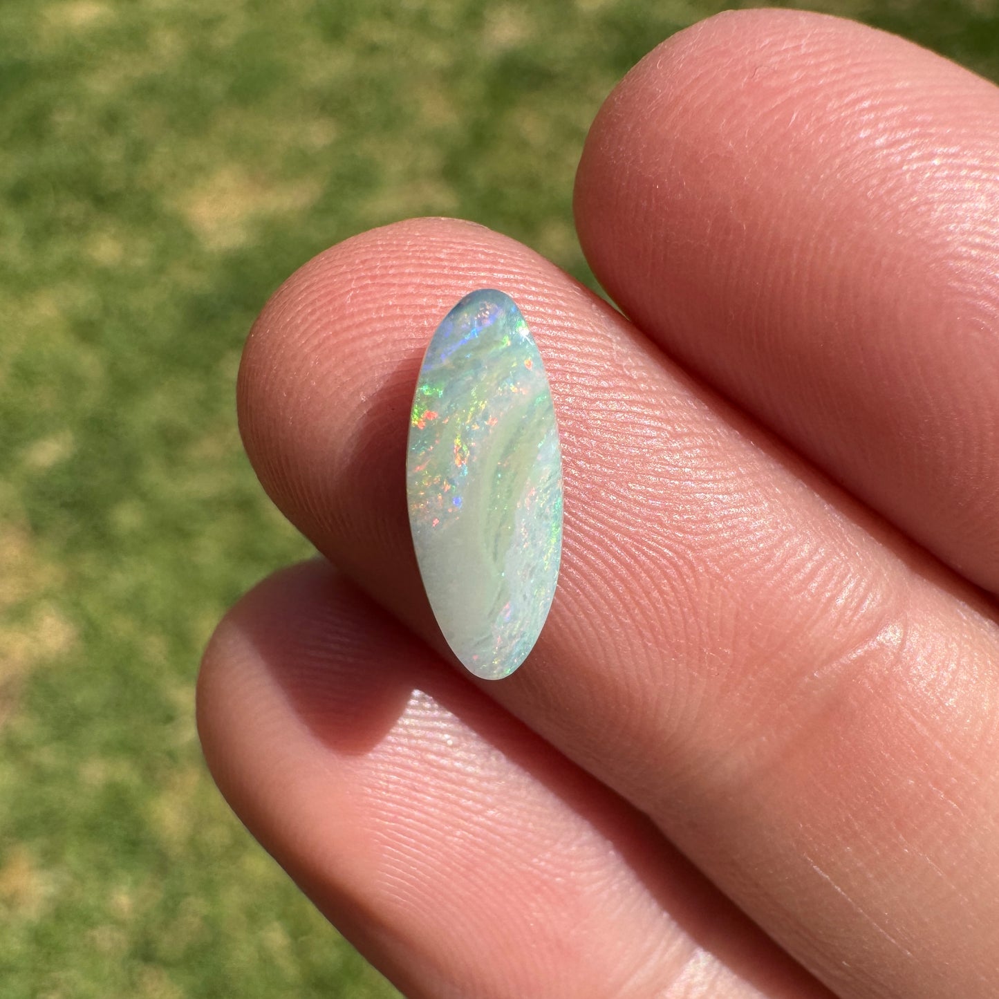 1.42 Ct small boulder opal