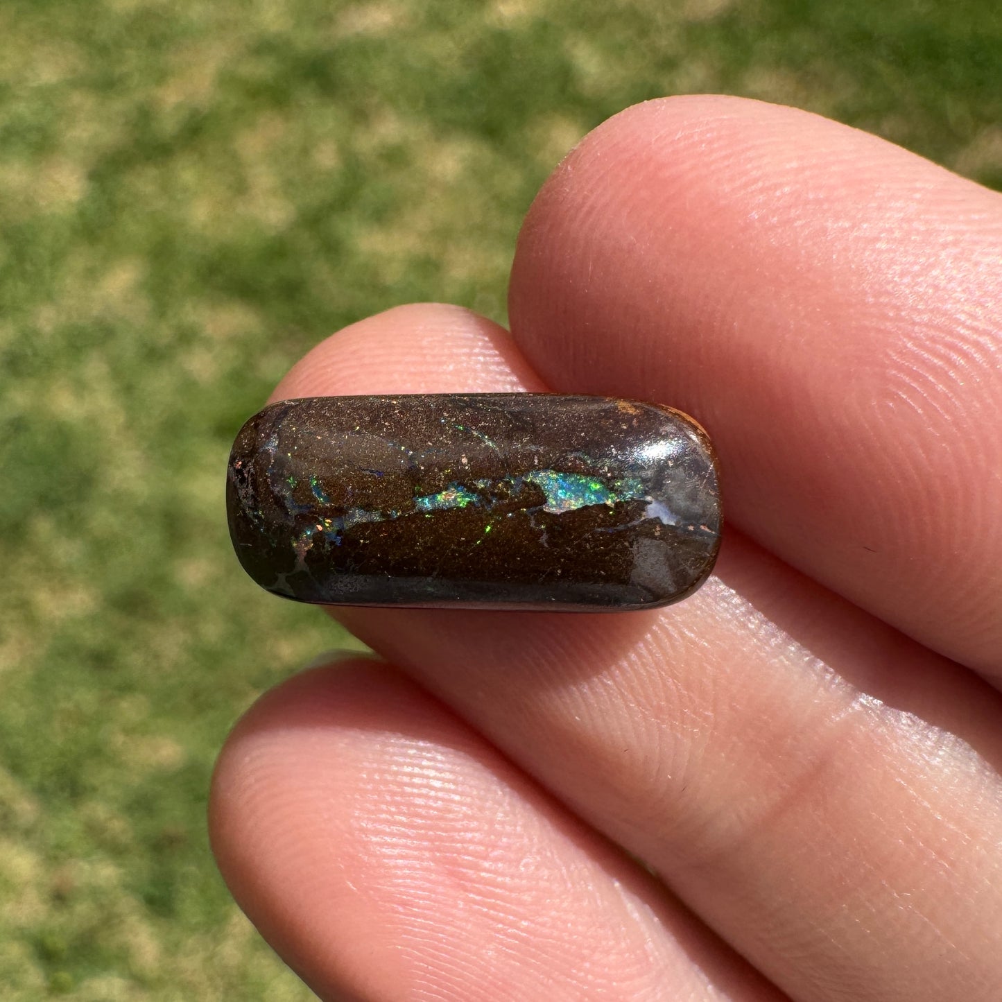5.36 Ct small boulder opal
