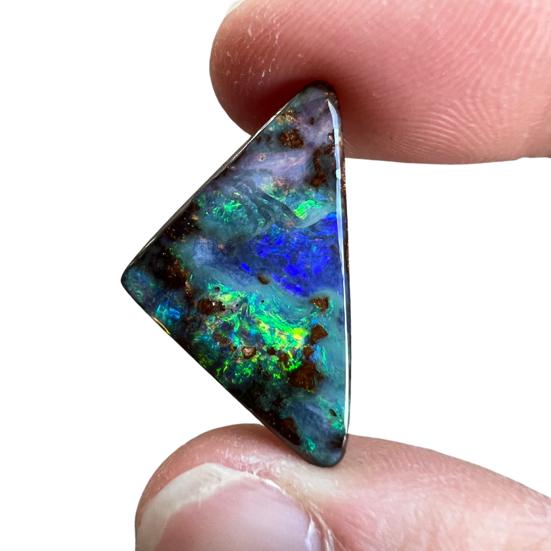 13.27 Ct triangle boulder opal