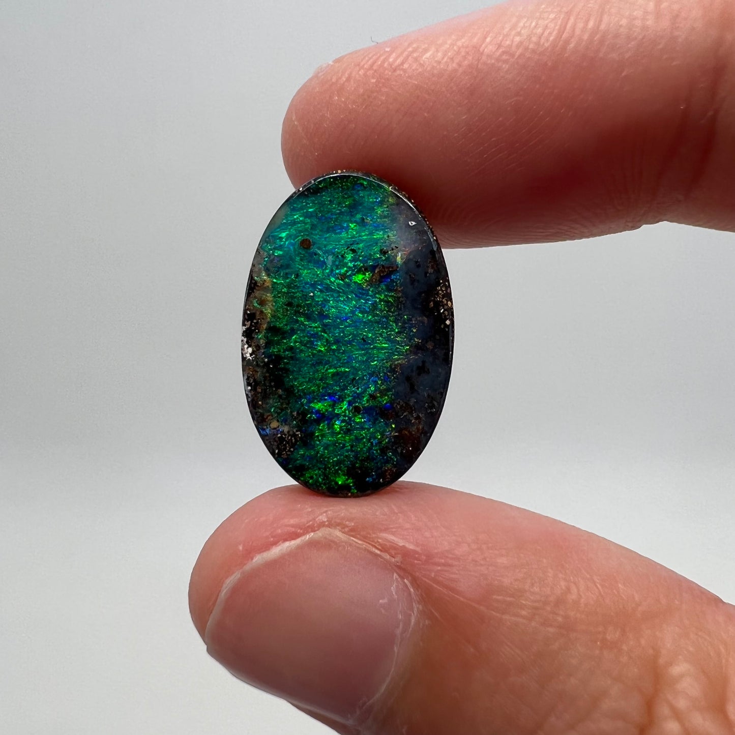 9.31 Ct oval boulder opal