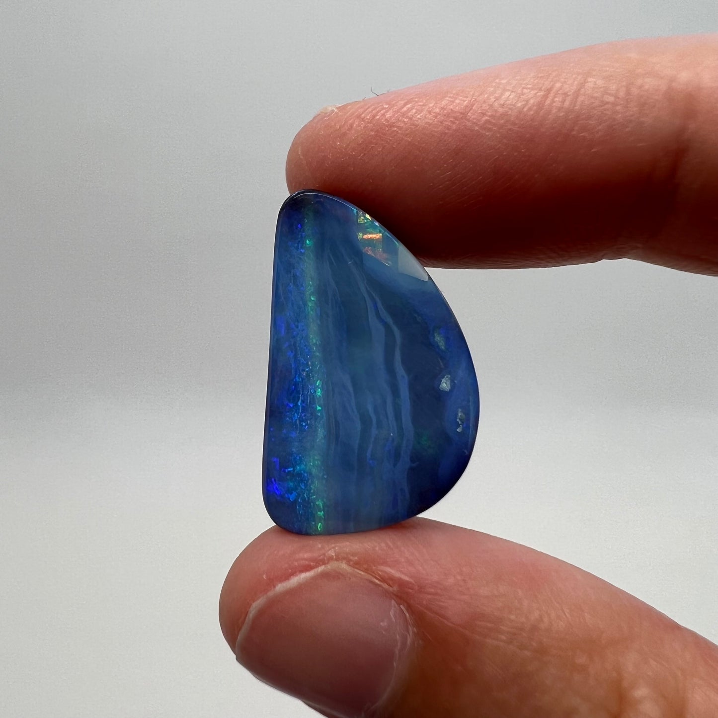 14.07 Ct blue boulder opal