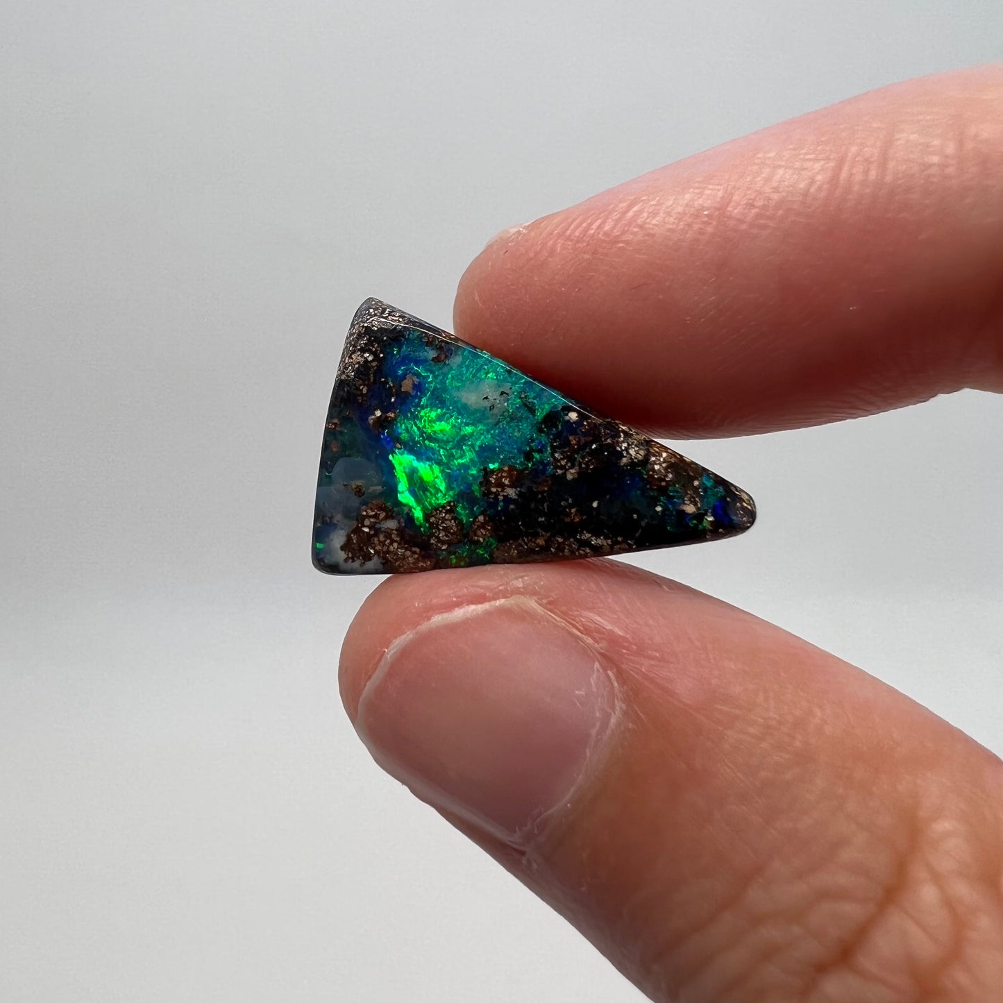 7.23 Ct triangle boulder opal